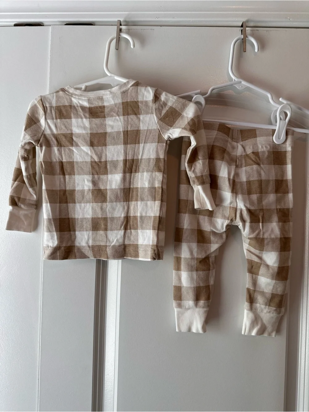 Old Navy Kids Cream & Brown Buffalo-Check Pajama Set